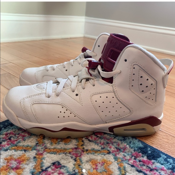 Jordan retro 6 maroon - Picture 3 of 4